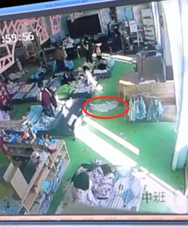 幼儿园老师打骂恐吓多名小朋友被录音 家长取证揭露真相