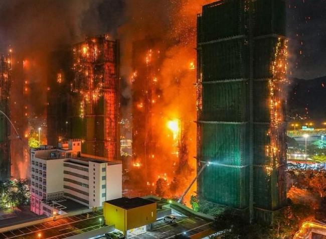 深圳市民連夜跨城馳援香港 深港聯(lián)動(dòng)救援受關(guān)注