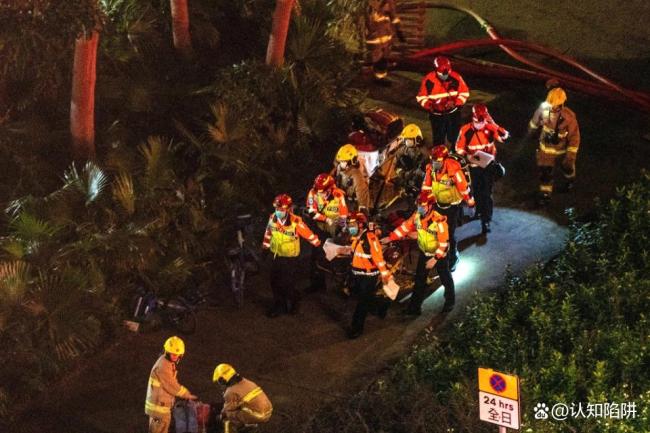 香港一对夫妇火灾伏地5小时获救 外墙材料成“帮凶”