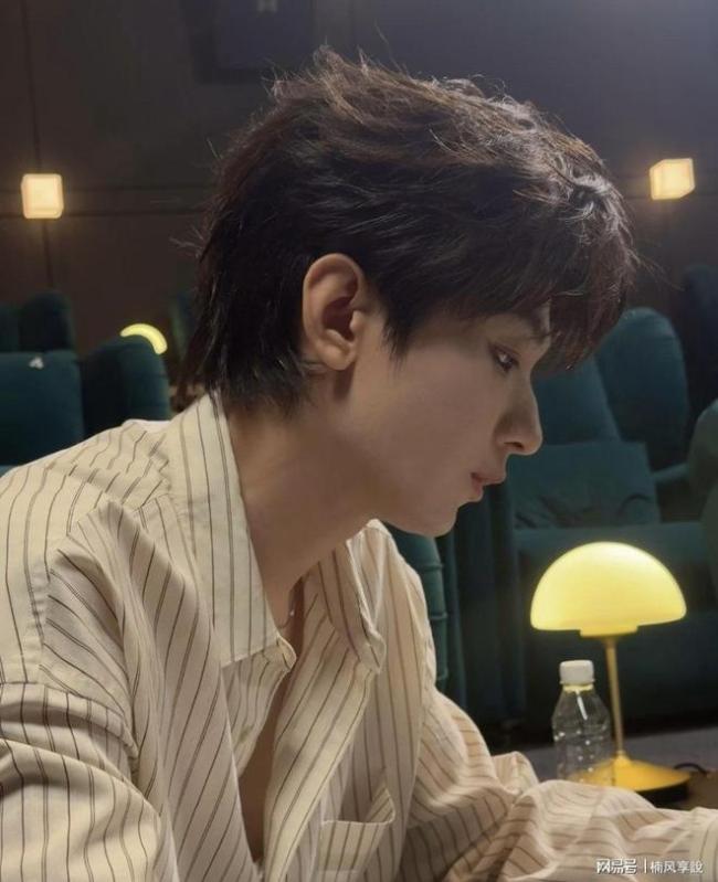 成毅捐赠100万 低调善举温暖人心