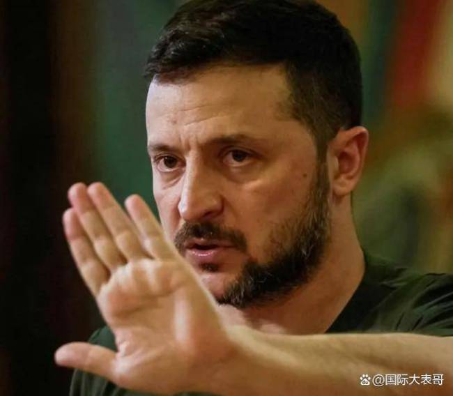 大V：泽连斯基能用的人不多了 乌克兰面临艰难抉择