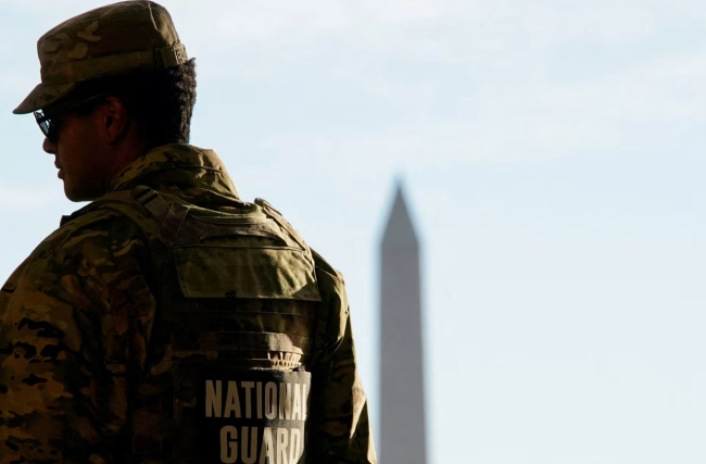 國民警衛隊員白宮附近遇襲身亡 特朗普:將嚴控移民