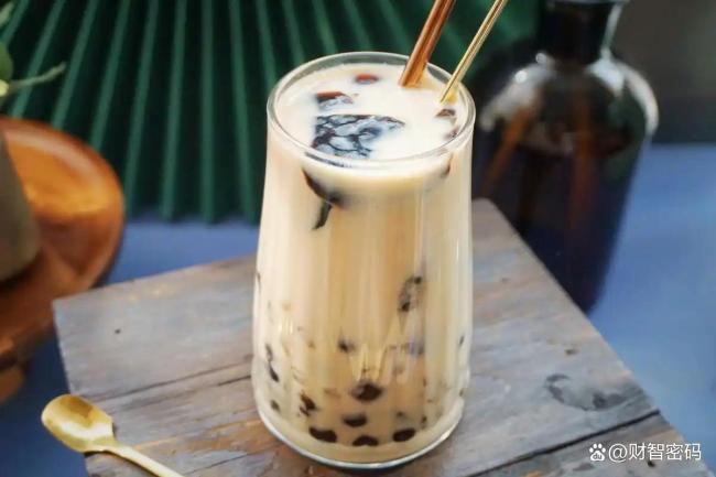 你买的进口奶粉可能是假奶粉 暴利链条揭秘