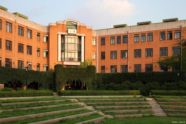 日本名校为何拟对留学生加收学费 成本转移浪潮来袭