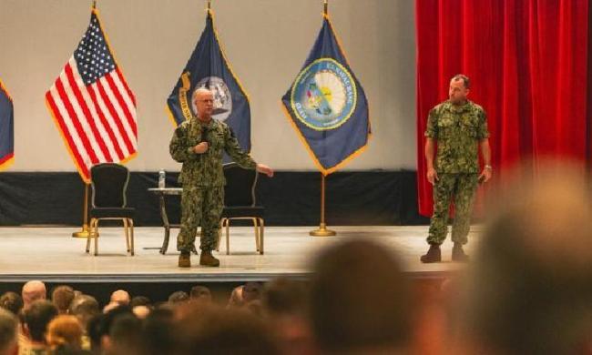 美军高官为何放话全舰队27分钟接战 备战紧迫感升级