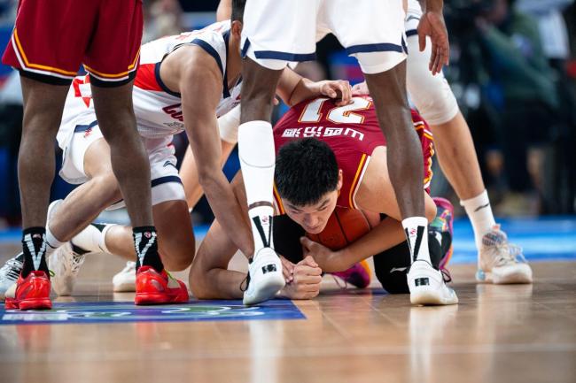 CBA俱乐部杯山西85-82险胜广州