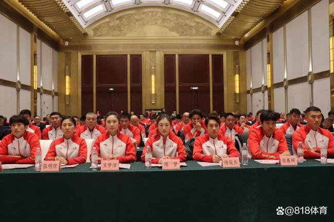 陈梦赏赐大会站C位 实至名归获点赞