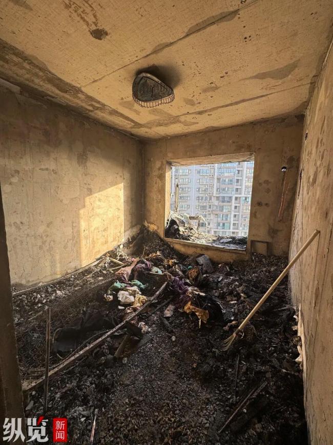 20楼家中起火消防栓没水损失约90万