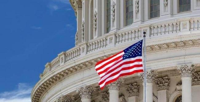 特朗普对移民发出新威胁直接飙脏话 感恩节彻底发飙