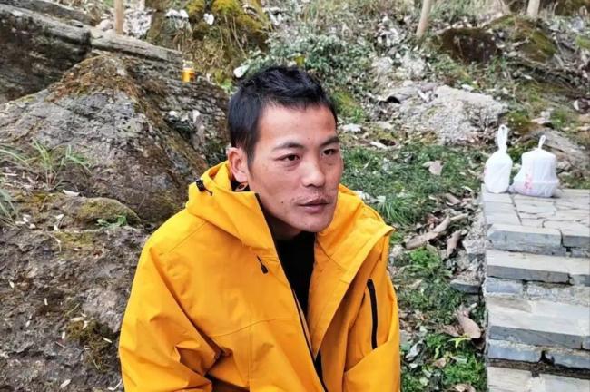 刀疤哥退赛后需住院几日 肠胃不适引发关注