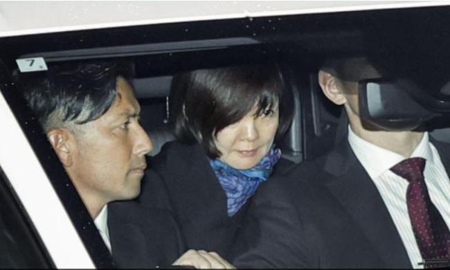 安倍昭惠出席安倍晋三遇刺案庭审 首次现身法庭