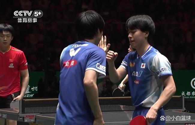 国乒首度单场连败王楚钦/林诗栋1-2再负日乒 混团世界杯遇挑战