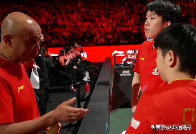 混團中日大戰(zhàn)！莎頭組合打瘋了，張本美和輸懵了 默契配合無懈可擊