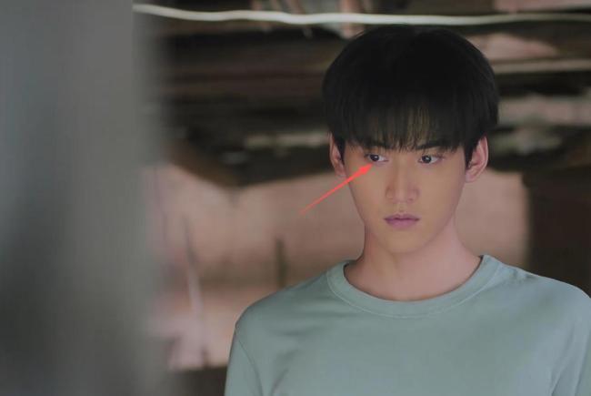 感覺(jué)狙擊蝴蝶導(dǎo)演真的窮過(guò) 細(xì)節(jié)展現(xiàn)生活艱辛