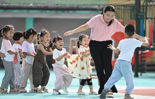 习近平总书记引领中国经济收官“十四五”擘画新蓝图