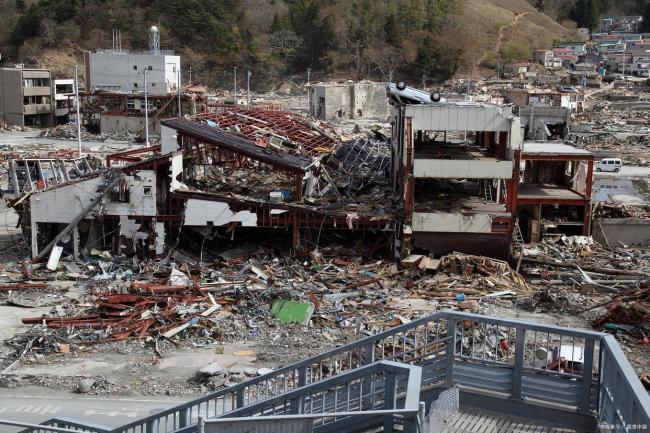 在日中國(guó)游客稱“連滾帶爬躲廁所” 地震瞬間的求生本能