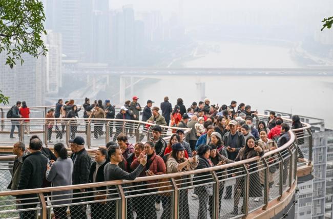 前11月1.08万亿贸易顺差意味着什么 中国出口韧性与挑战并存