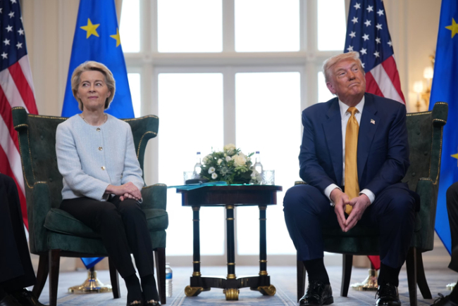 特朗普與歐洲展開(kāi)罵戰(zhàn) 歐洲被批“無(wú)能與虛偽”