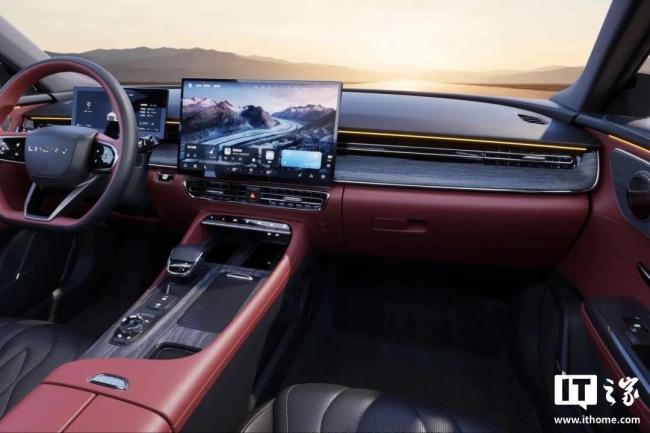 奇瑞艾瑞澤8 PRO新車型上市 搭載鯤鵬動(dòng)力400T