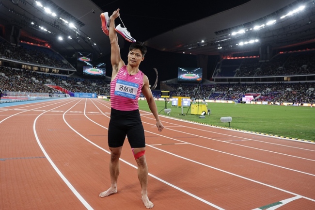 蘇炳添封印“9秒83” 傳奇落幕激勵(lì)后輩