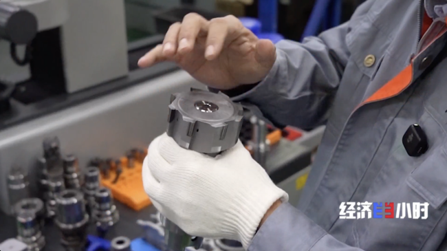 年產(chǎn)1200萬克拉培育鉆石 中國(guó)小城閃耀全球