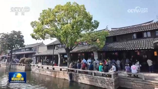 我國縣域消費(fèi)活力持續(xù)迸發(fā) 商業(yè)體系加速升級(jí)