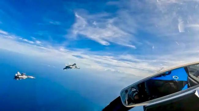 如何看待殲-15鎖定F-15J距離被曝光 超視距技術(shù)展現(xiàn)實(shí)力差距