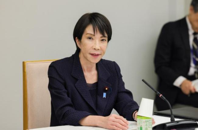 中俄9架军机出动,海空“三向合围”琉球,日本:特朗普还不说?