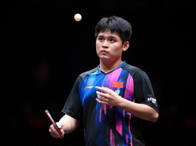 林詩棟4比0勝向鵬 橫掃晉級半決賽