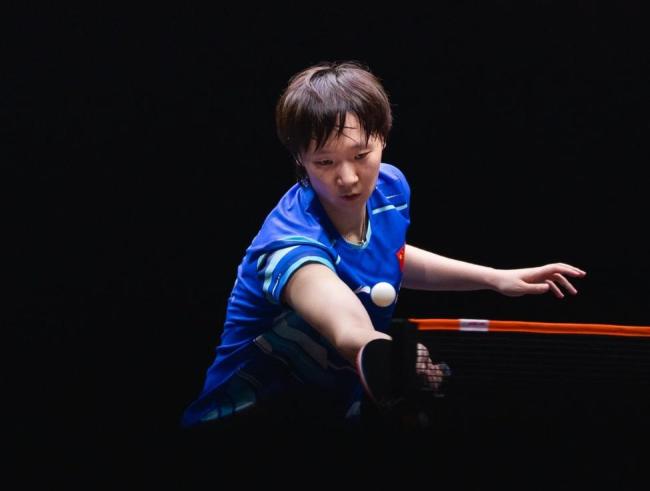 王曼昱4比0陈熠 晋级总决赛冠军战