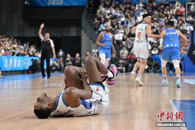 CBA：北京北汽大胜新疆队迎来两连胜 主场开门红