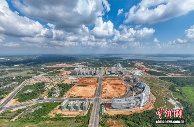 海南自贸港18日正式启动全岛封关 新引擎驱动开放前沿