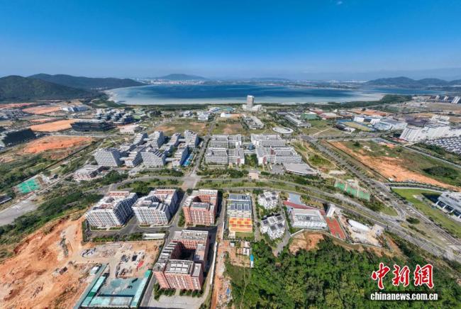 海南自贸港18日崇敬运行全岛封关 新引擎驱动怒放前沿
