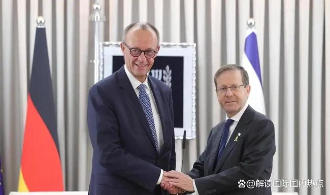 德国总理默茨又一次差点哭了 彻底倒向以色列引发争议