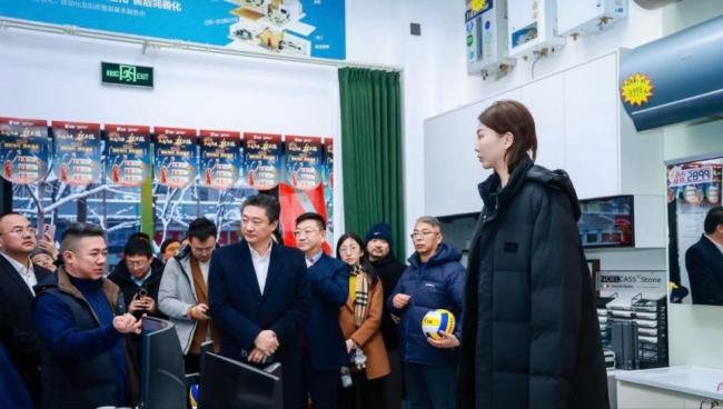 李盈莹留洋生变被截胡！王媛媛庄宇珊站稳脚跟，袁心玥陷退役风波 转会谈判扑朔迷离