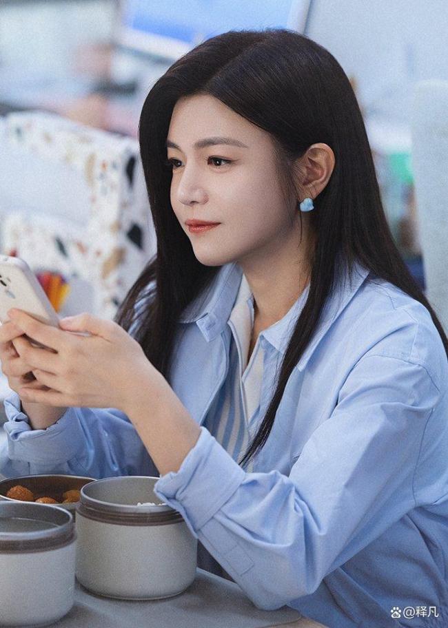 陈妍希回应脸颊肉像饺子一样 肉感脸颊引热议