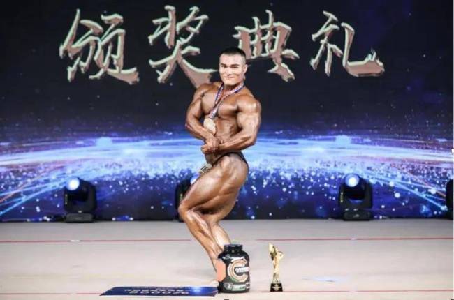 王昆离世或因甲流 健美冠军英年早逝