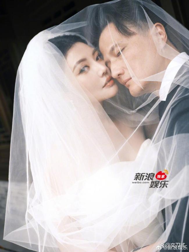 尹子维姆妈拍的徐冬冬 婚纱照甘好意思曝光