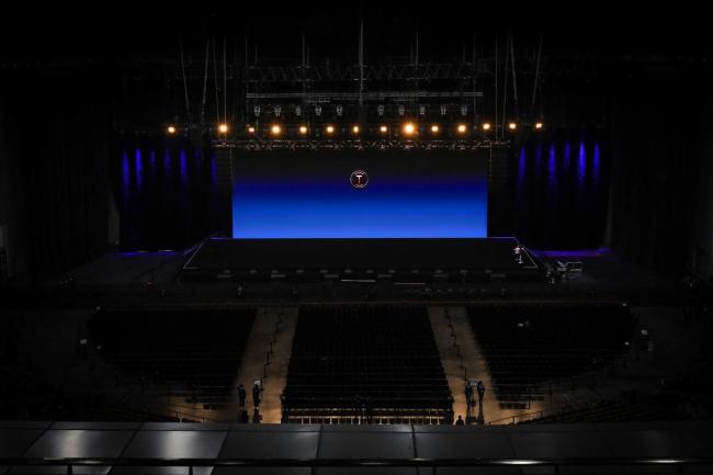 罗永浩开讲科技春晚要放啥大招 细红线AI首秀