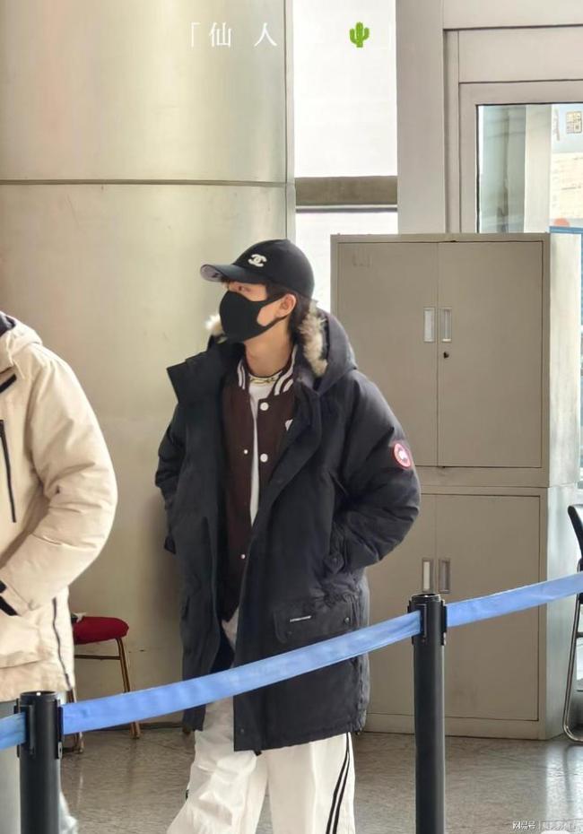 国乒动态！梁靖昆王曼昱参加活动，林高远回广州 国乒球星多线忙碌