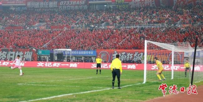 湘超常德队出发长沙剑指冠军，一场属于普通人的足球励志课