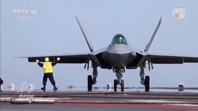 央视播出福建舰弹射超近画面 电磁弹射技术显威力