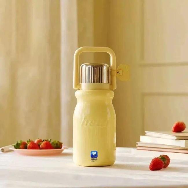 夫妻俩虚假报名758次公务员考试获刑 非法获利2万多元