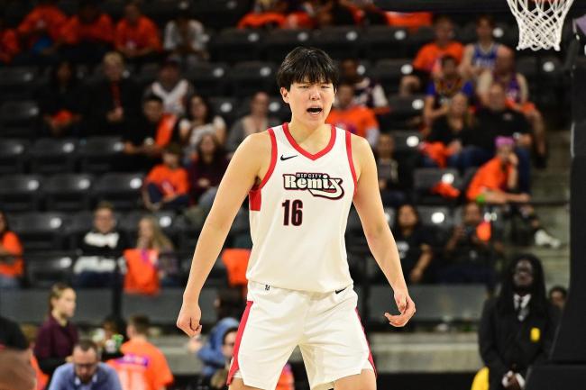 杨瀚森被弃用背后真相：真正原因竟然是助教 队记呼吁增加出场时间