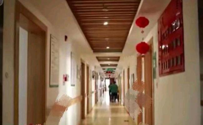 八旬老人为躲儿子家暴两换养老院 悲剧背后的家产纠纷