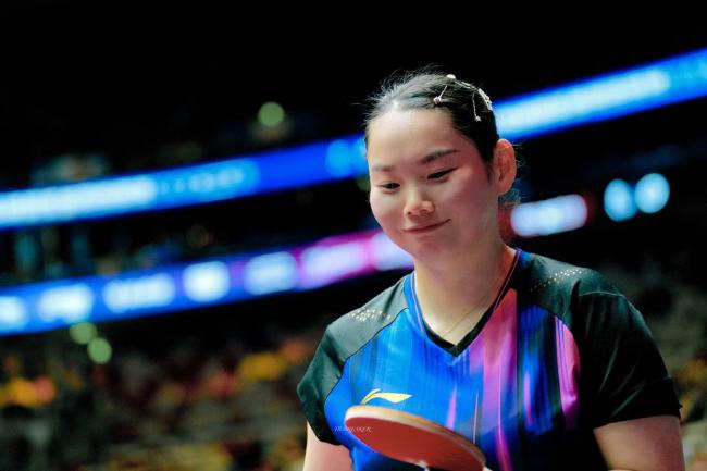 蒯曼3比2何卓佳 深大追平比分激战乒超半决赛