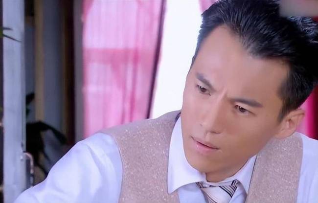 44岁宋宁峰凭《老舅》爆火 演技终获认可