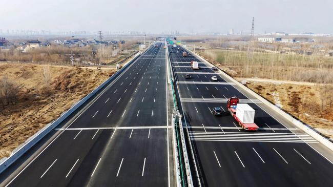 京台高速山东段6道改12道完成改造 畅通交通动脉焕新南北通衢