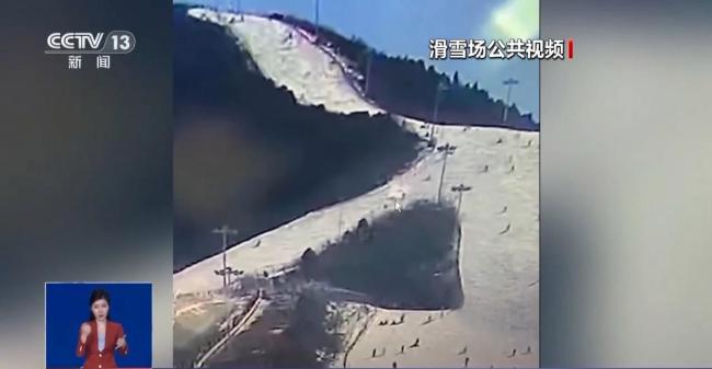 滑雪场碰撞事故频发 谁该为意外“买单”？