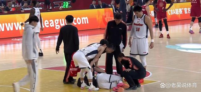 CBA积分榜巨变!首钢与广东争锋,晋粤大战激烈交锋之夜